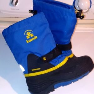 Kamik kids waterproof boot